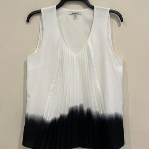 Naked Zebra Women’s White Sleeveless Blouse Top Size S